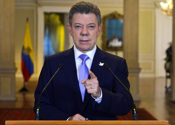 Presidente Santos pide investigar asesinatos de policías en el país