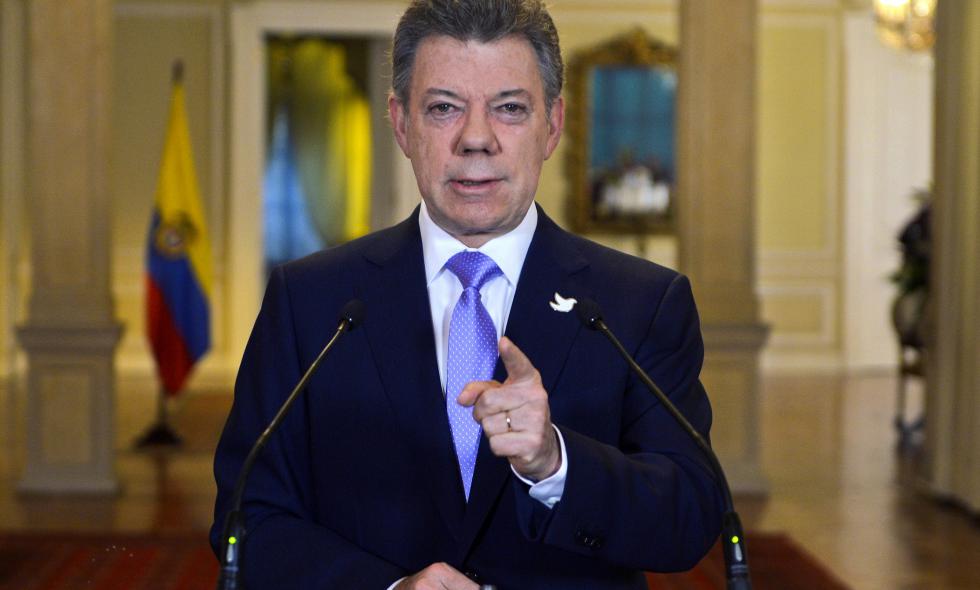 Presidente Santos pide investigar asesinatos de policías en el país