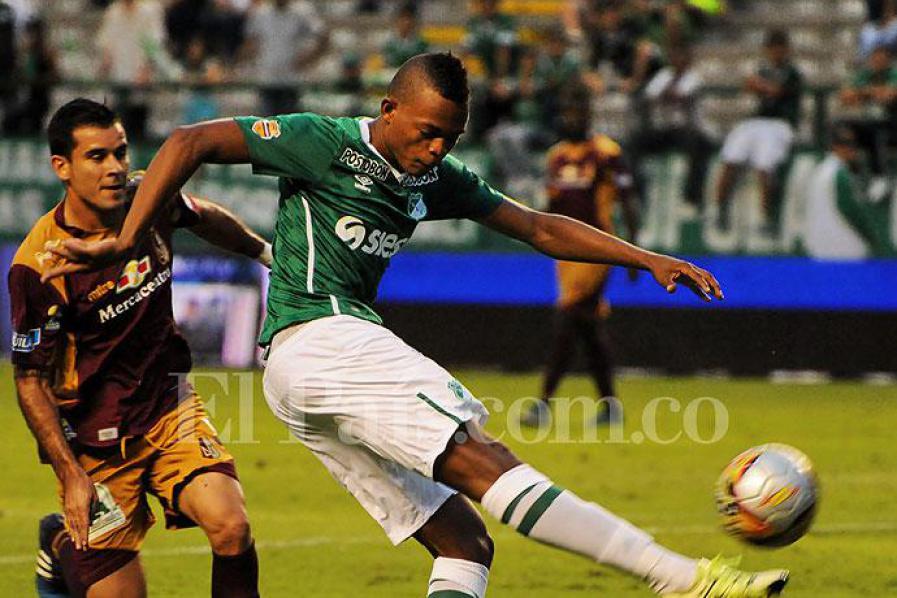 Hárold Preciado, delantero del Deportivo Cali, estará fuera de las canchas tres semanas